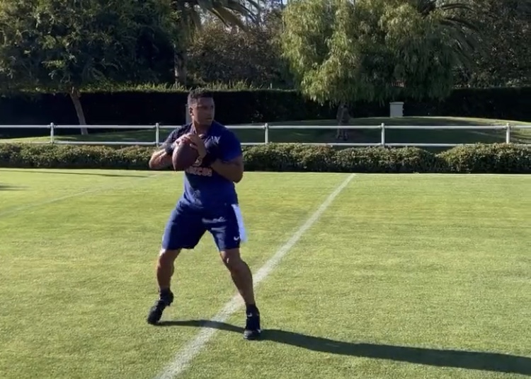 Russell Wilson shares workout video from California home