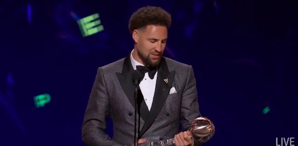 An emotional Klay Thompson had a very sweet message for Kobe Bryant’s family after winning ESPYs award