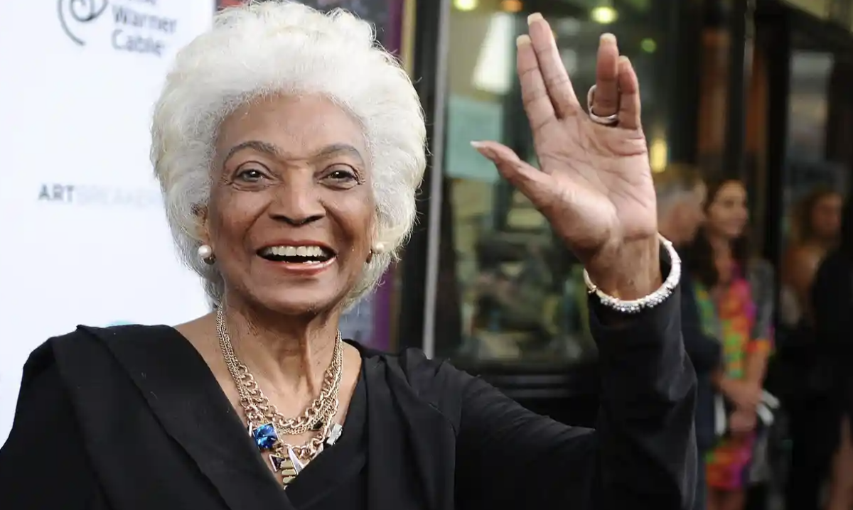 ‘Star Trek’ cast members and fans honored Nichelle Nichols, who died at 89