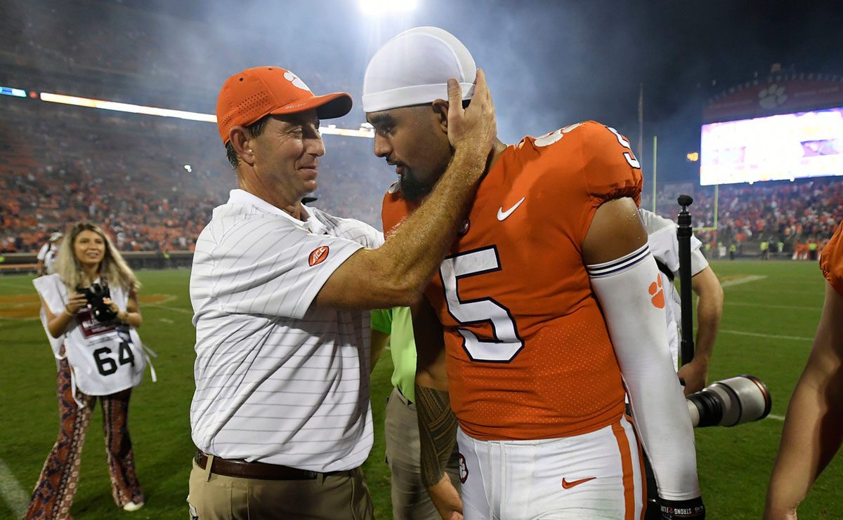 Swinney goes to bat for Uiagalelei, bluntly defends his QB