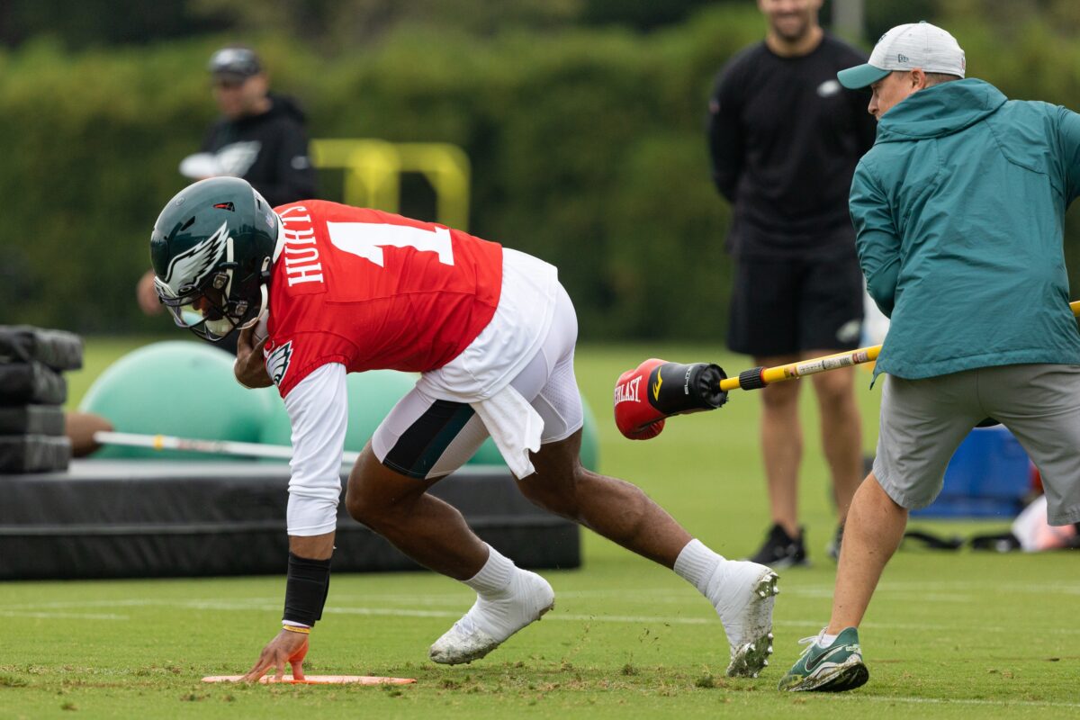 Highlights from Day 1 of Eagles training camp