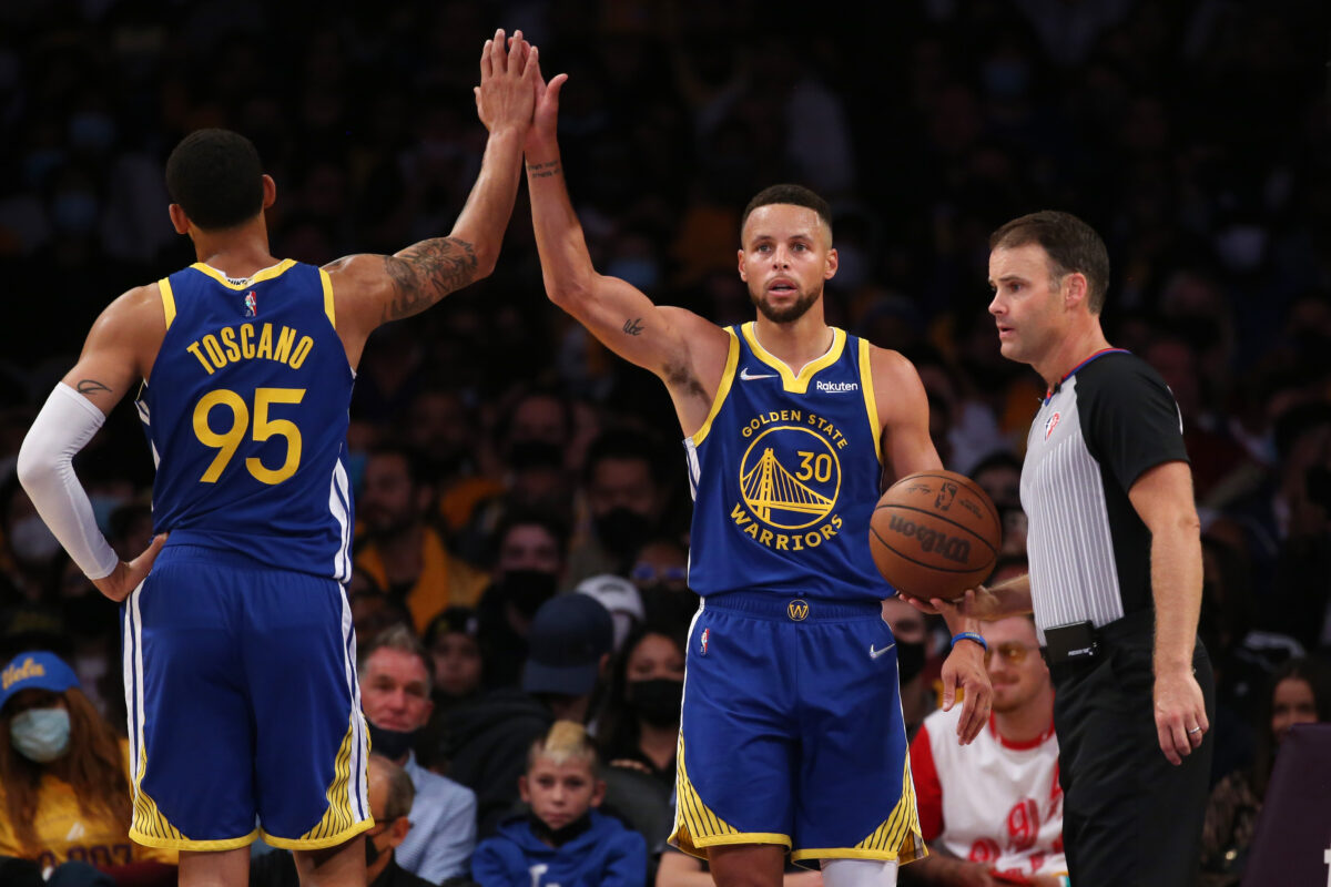 Steph Curry reacts to free-agent Juan Toscano-Anderson agreeing to deal with Lakers