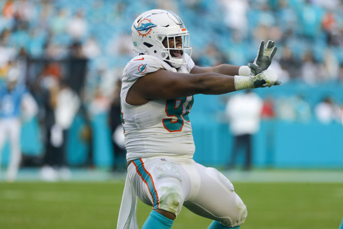 2022 Dolphins position preview: Breaking down DLs ahead of camp