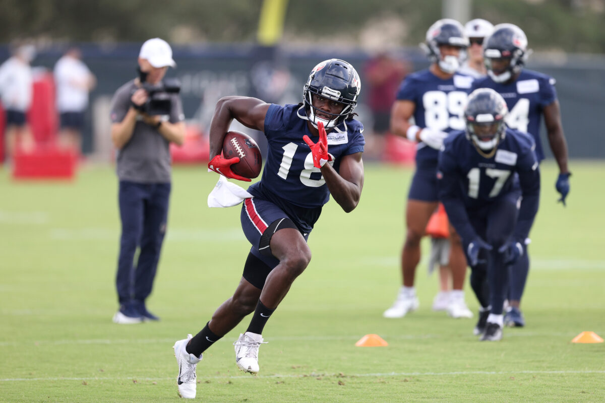WATCH: Texans QB Davis Mills connects with WR Chris Conley at training camp