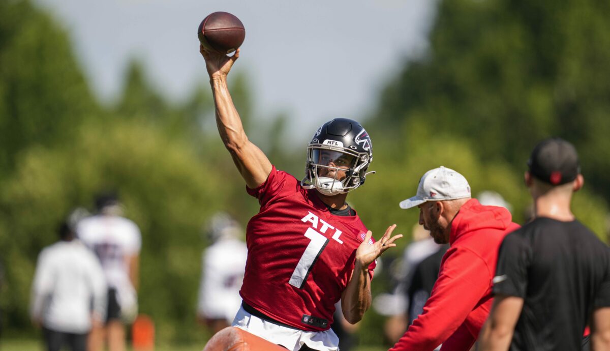 Falcons training camp: Day 3 highlight roundup