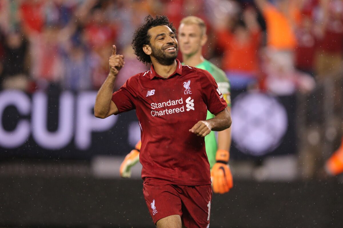 Mohamed Salah pone fin a rumores y renueva tres temporadas con Liverpool