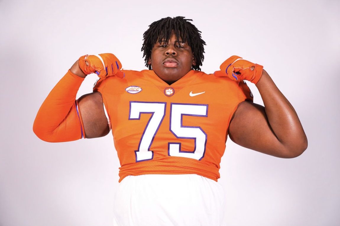 Clemson scores commitment from one of nation’s top OL