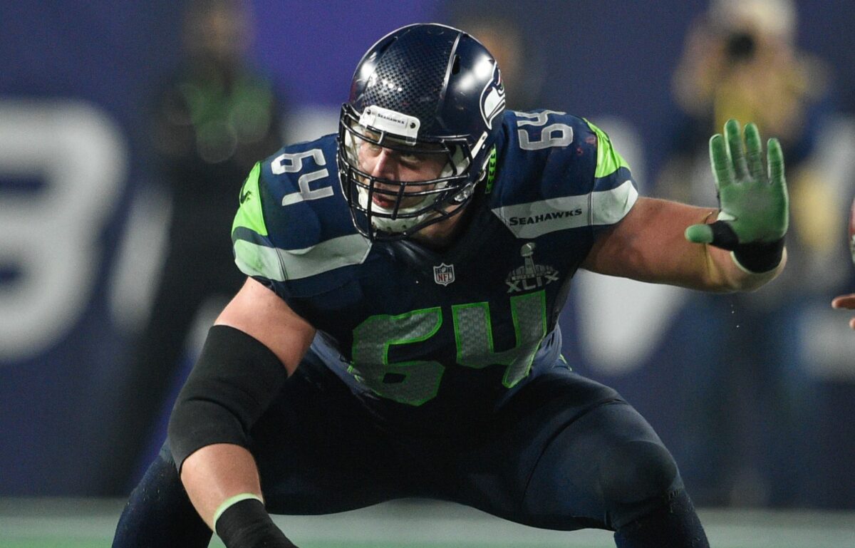 J.R. Sweezy signs ceremonial contract to retire with Seahawks