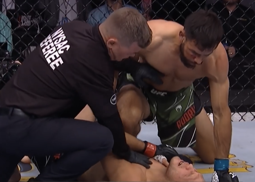 Twitter reacts to Yair Rodriguez’s injury TKO of Brian Ortega at UFC on ABC 3