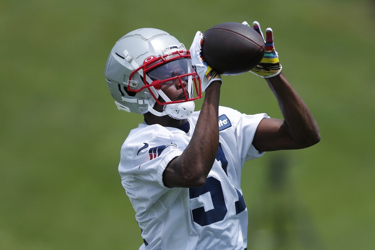 Patriots WR Tyquan Thornton has high praise for this Patriots legend