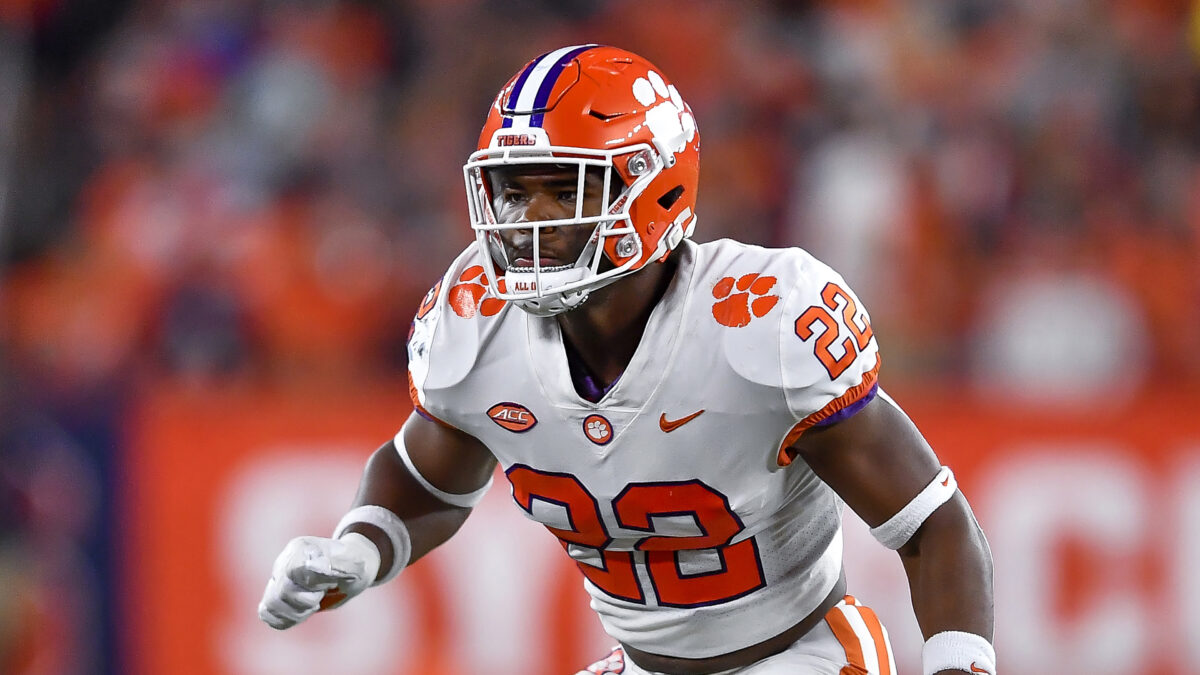 Dabo Swinney dishes on Trenton Simpson’s growth and ‘unlimited potential’