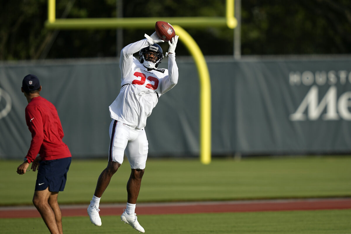 WATCH: Texans defense practices interception return drill