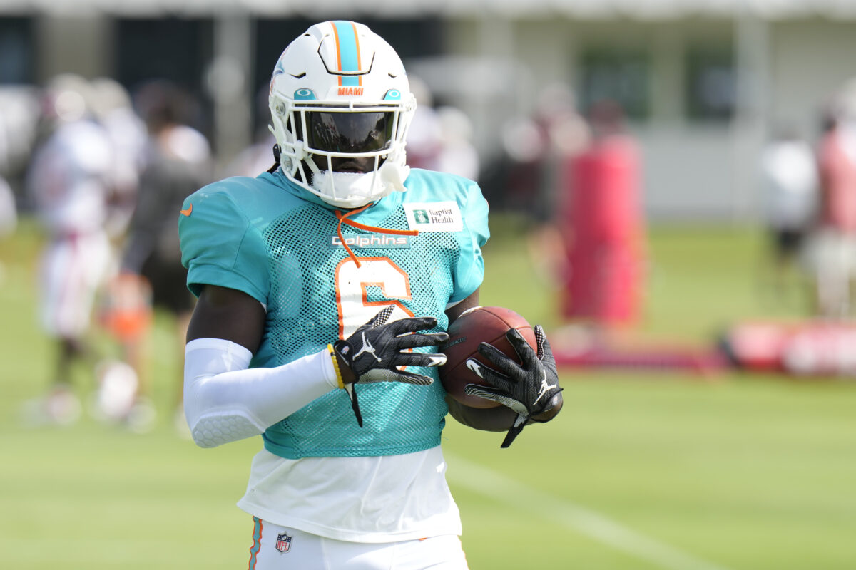 Report: Dolphins CB Trill Williams suffered torn ACL vs. Buccaneers