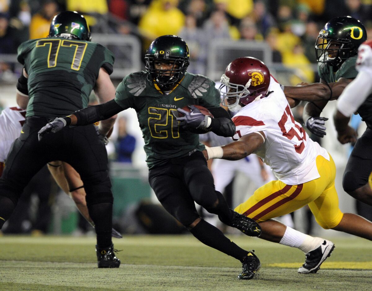 Oregon’s dominant win over USC named one of most influential games of the 2000s