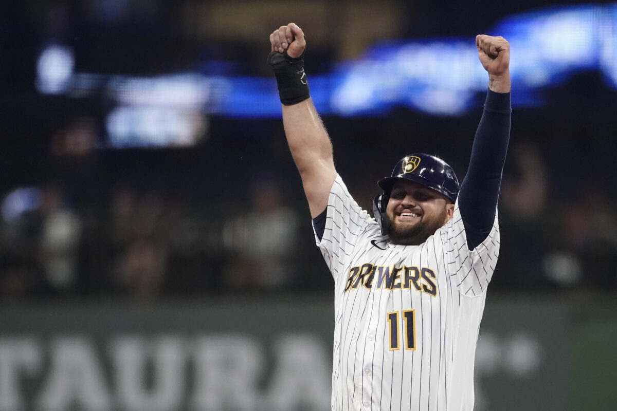 Brewers first baseman Rowdy Tellez gave us all the thick boy joy after stealing a base and the internet loved it