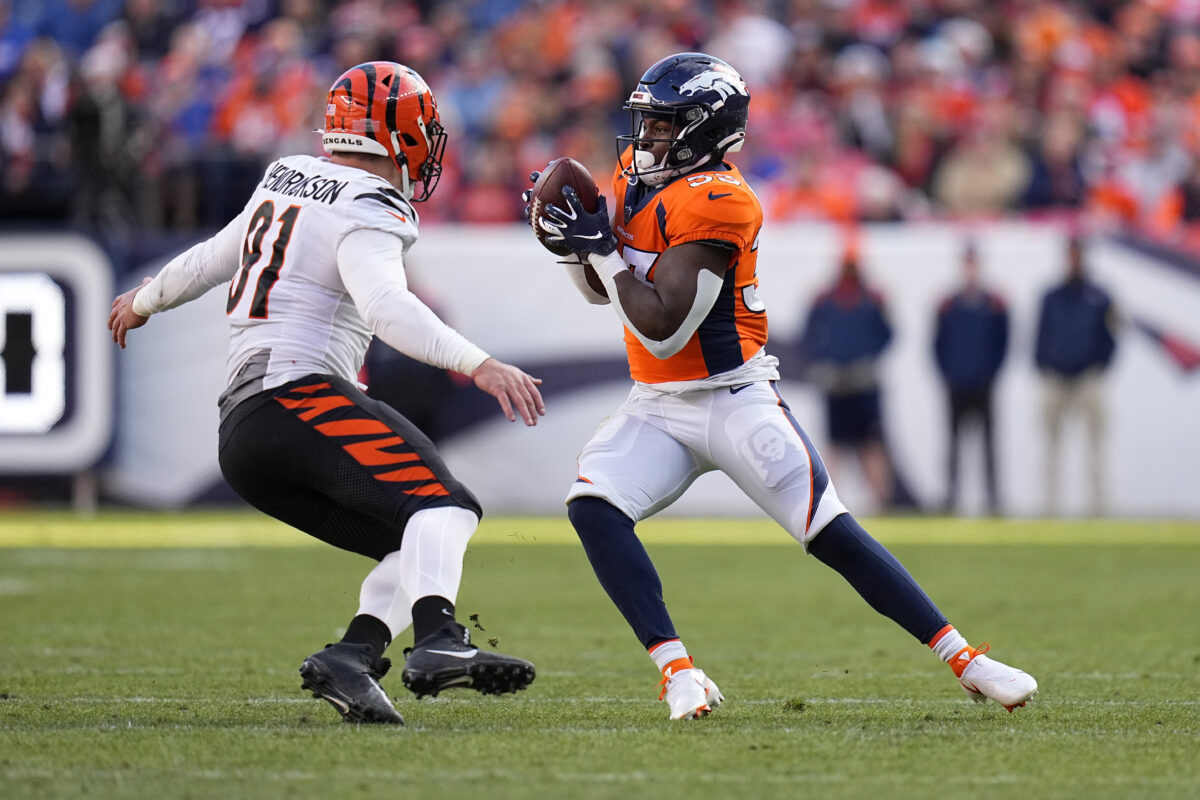 Broncos RBs might be more involved in passing game this season