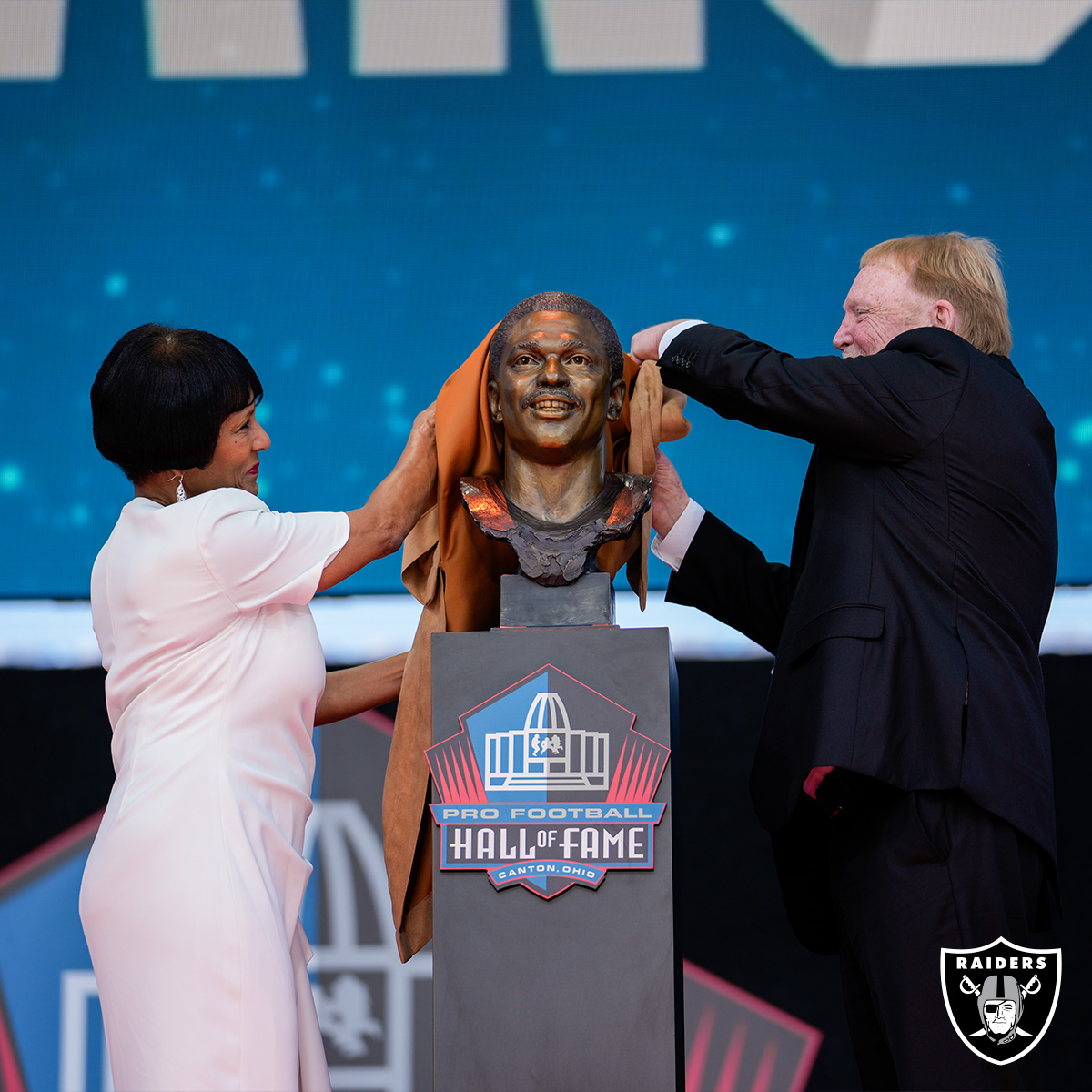 Watch: Raiders legendary WR Cliff Branch official induction into Pro Football Hall of Fame