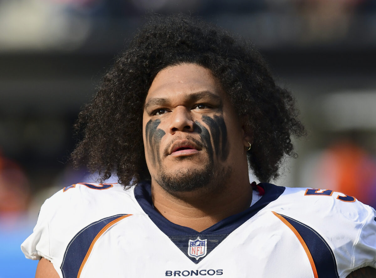 Broncos OL Netane Muti out 3-4 weeks after knee surgery