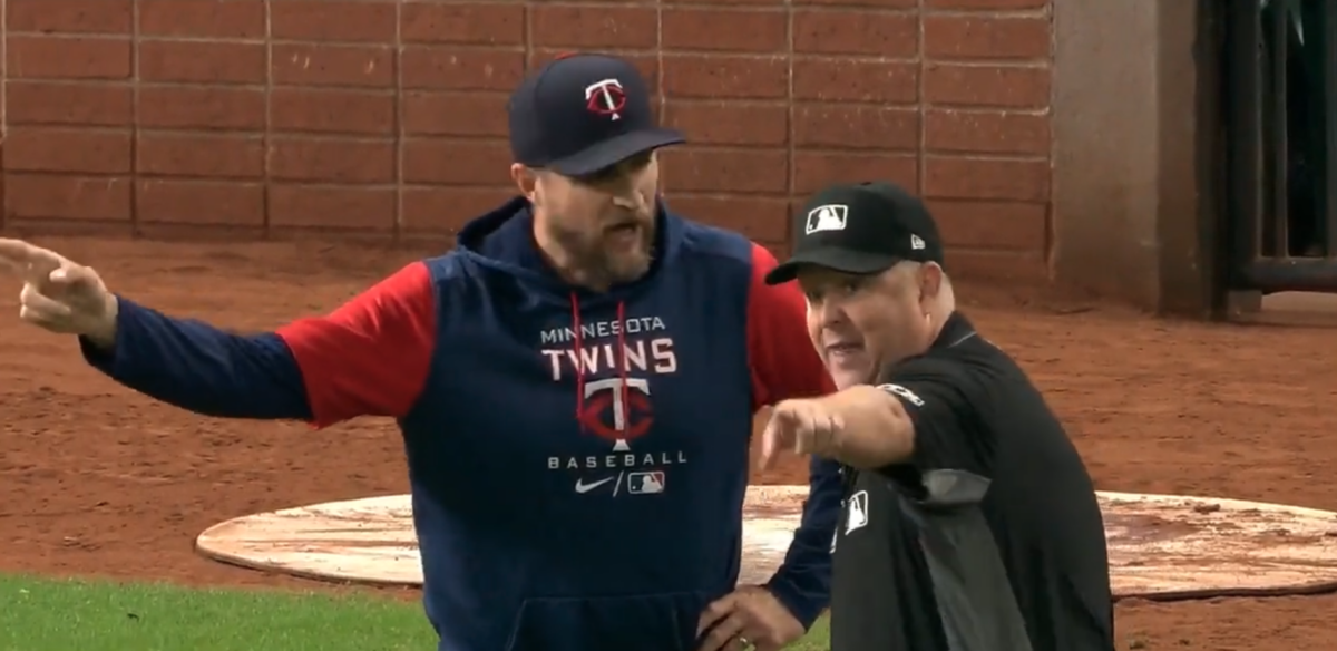 MLB umpires have some explaining to do after bizarrely tossing Twins manager for visiting the mound