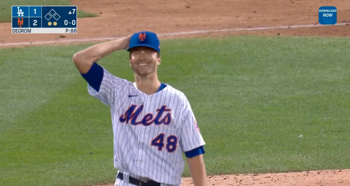 Mets’ Brandon Nimmo committed stunning home run robbery to the absolute delight of Jacob deGrom