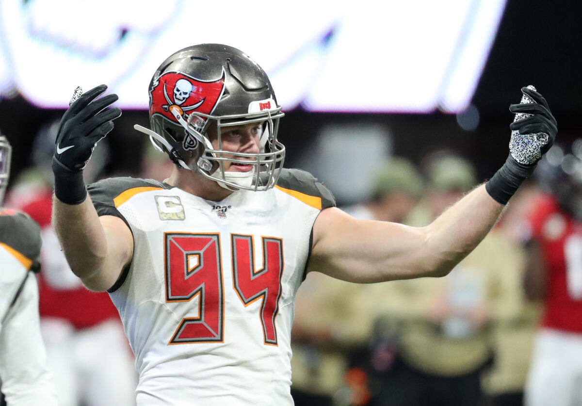 Carl Nassib is back, and Bucs fans are stoked