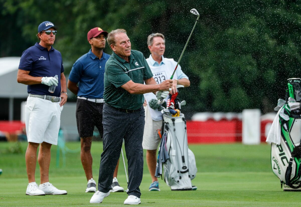 ‘I plan on taking it out on you’: Tom Izzo shares funny Tiger Woods story from Pro-Am event in 2005