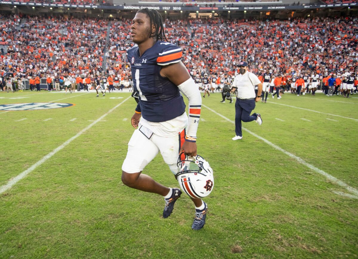 Where do Auburn quarterbacks stand in 247Sports’ starting quarterback rankings?