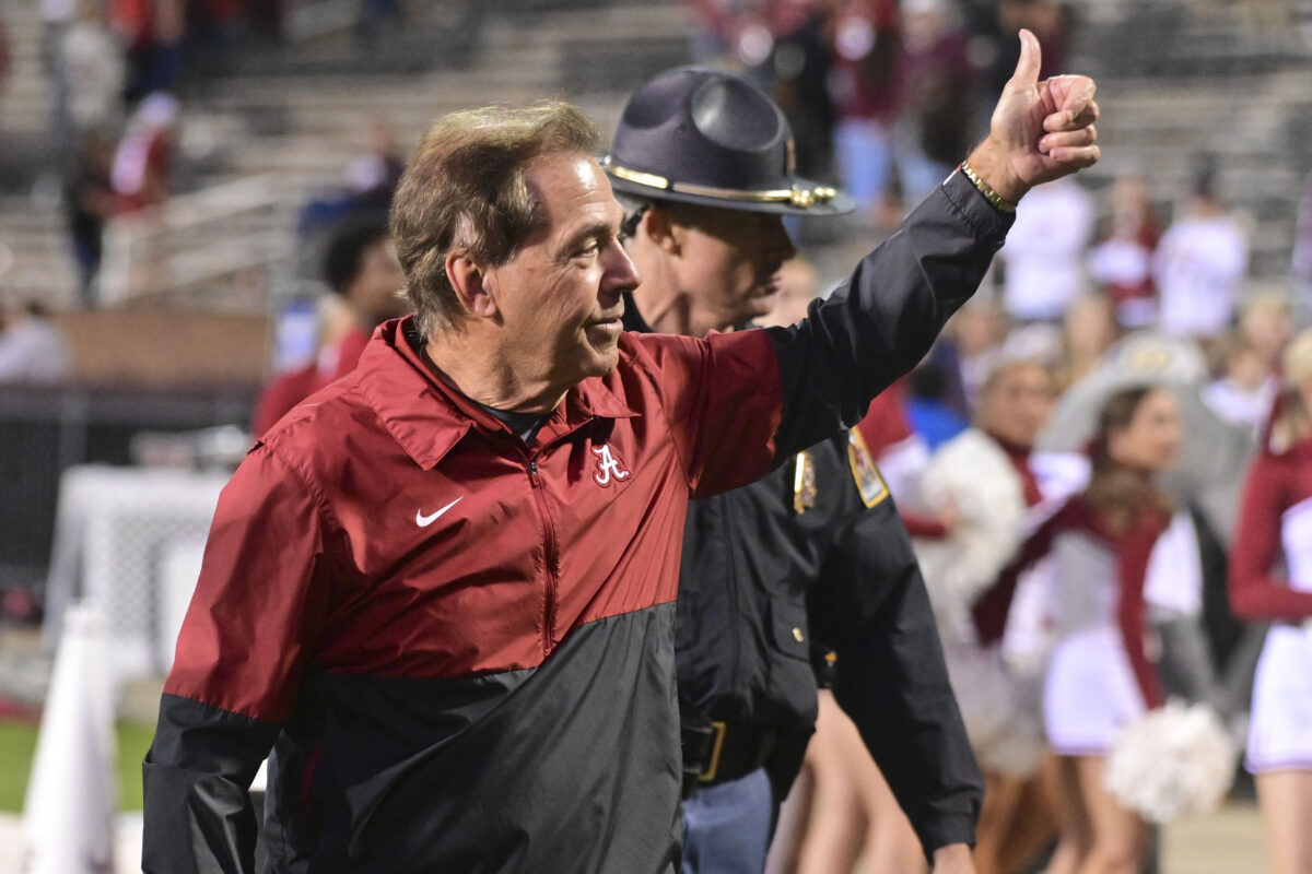 New No. 1 in 2023 college football recruiting team rankings