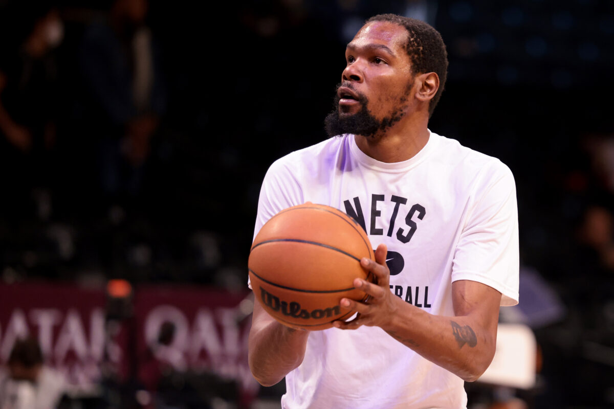 Former Longhorn Kevin Durant demands that a change be made in Brooklyn