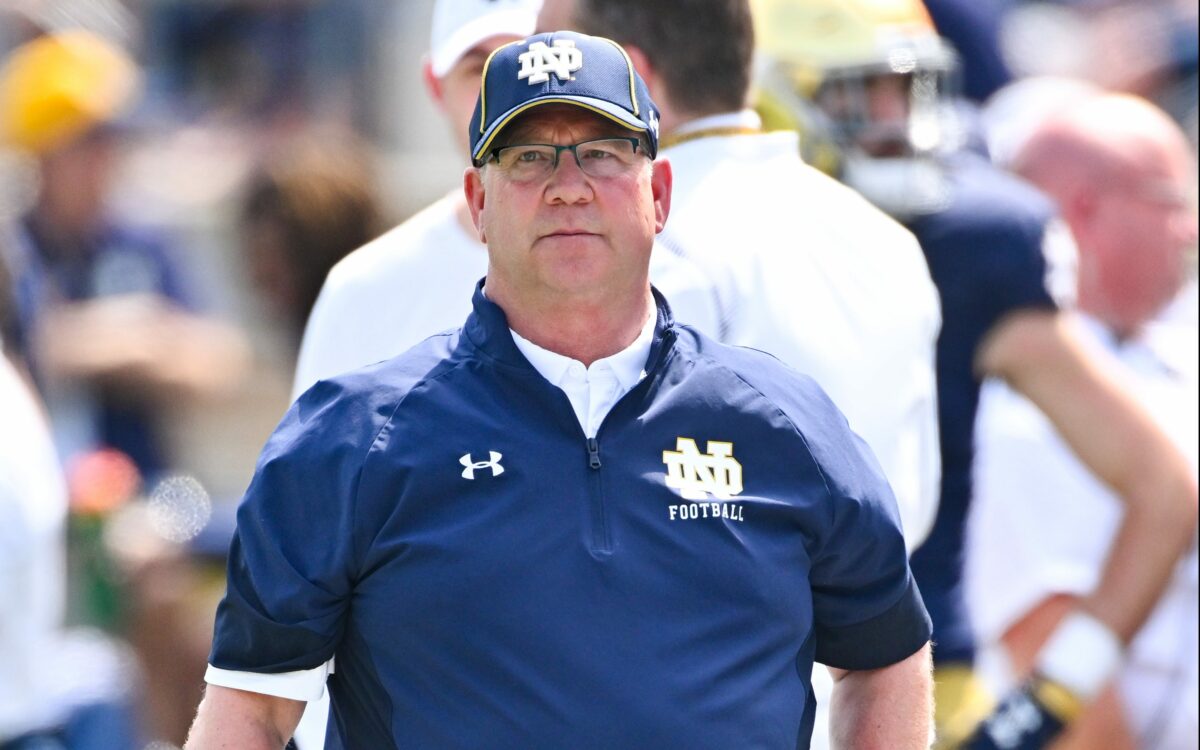 Notre Dame football: Harry Hiestand discusses offensive line