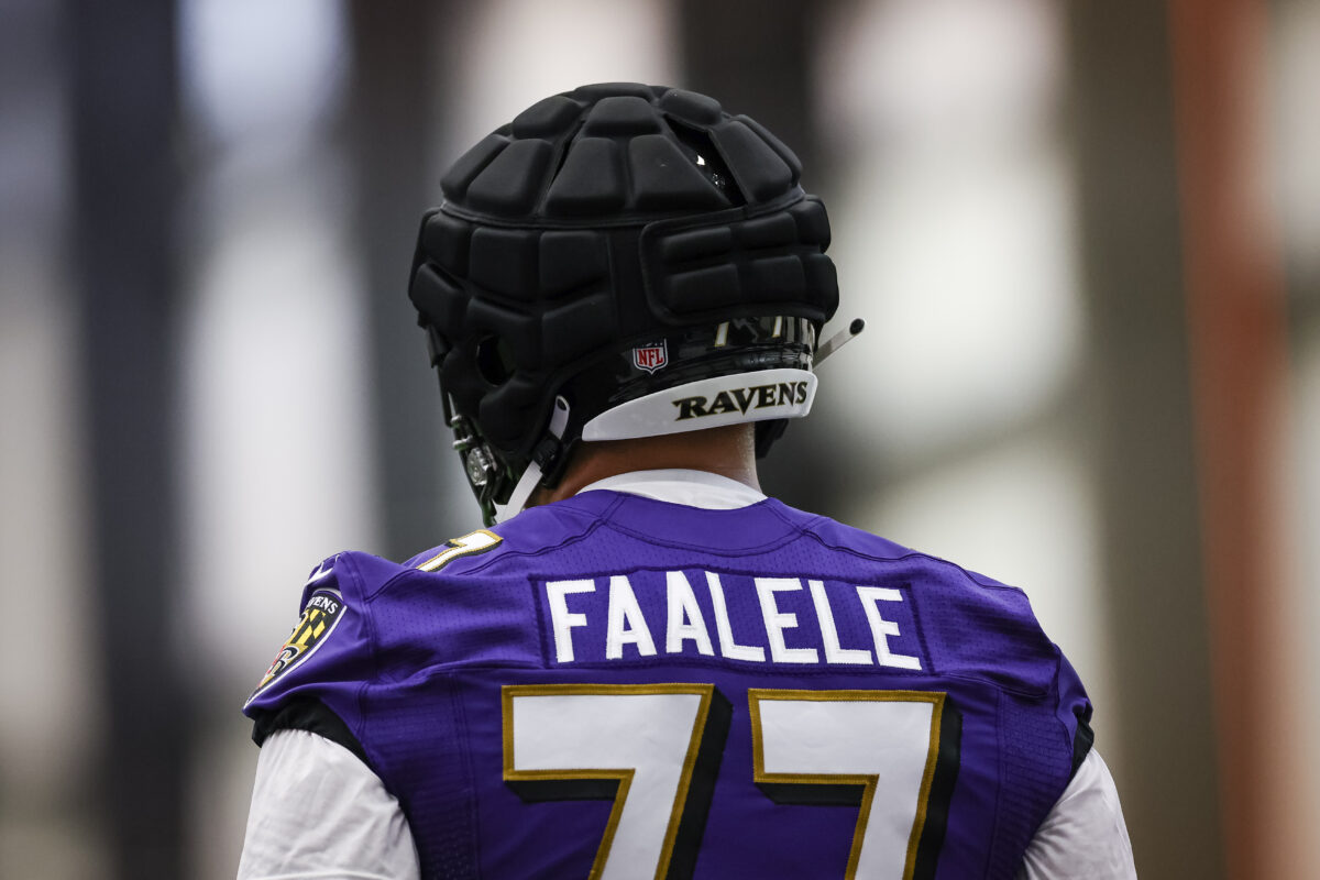 Ravens OT Daniel Faalele discusses how helpful his veteran teammates have been