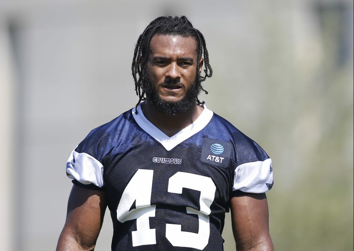 Cowboys waive LB Aaron Hansford, open up roster spot
