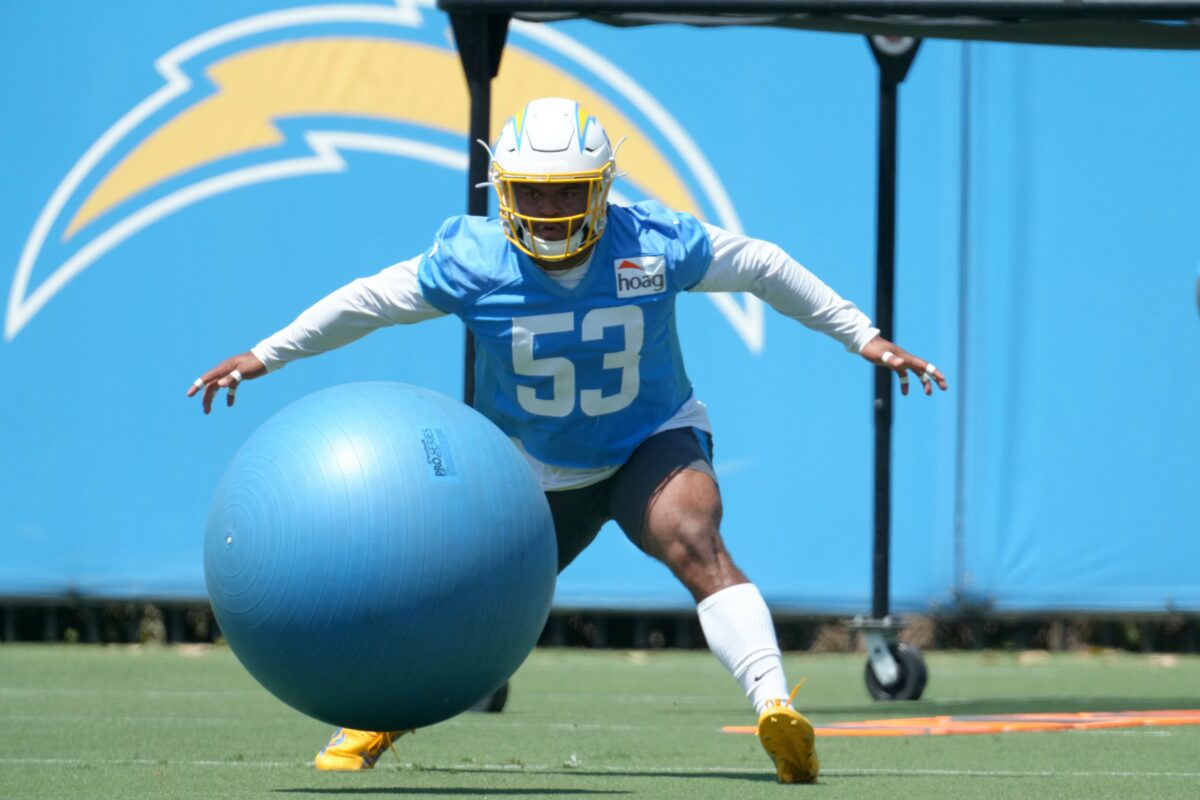 LB Damon Lloyd drawing attention at Chargers training camp