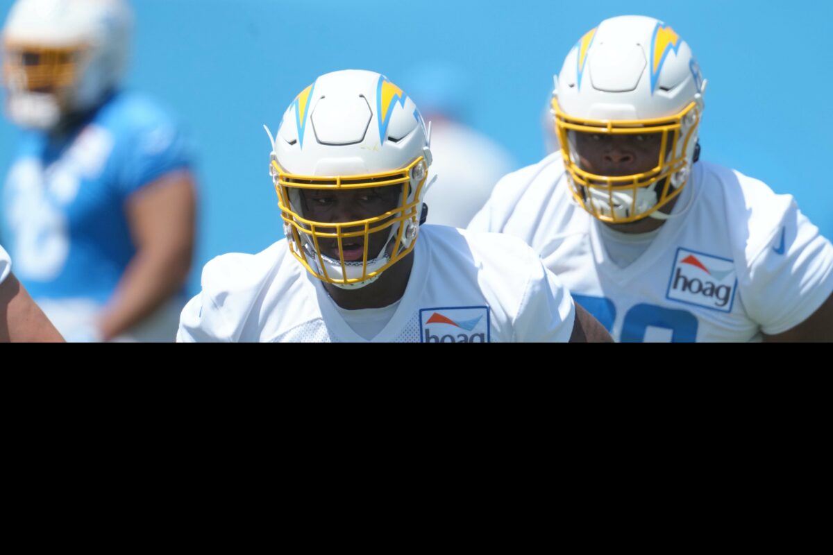 Chargers rookie OL Zion Johnson looks right at home