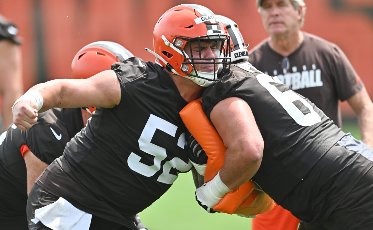 Browns rookie OL Dawson Deaton suffers torn ACL in practice