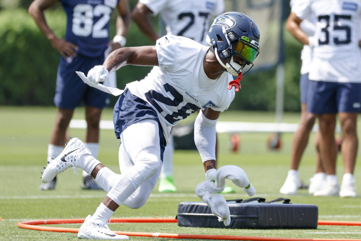 Seahawks plan to include CB Ugo Amadi in initial 2022 roster cuts