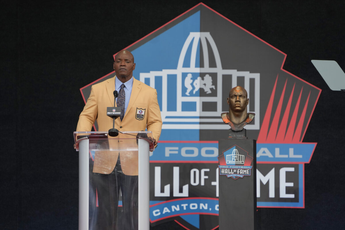 Watch: Bryant Young gives Pro Football Hall of Fame induction speech