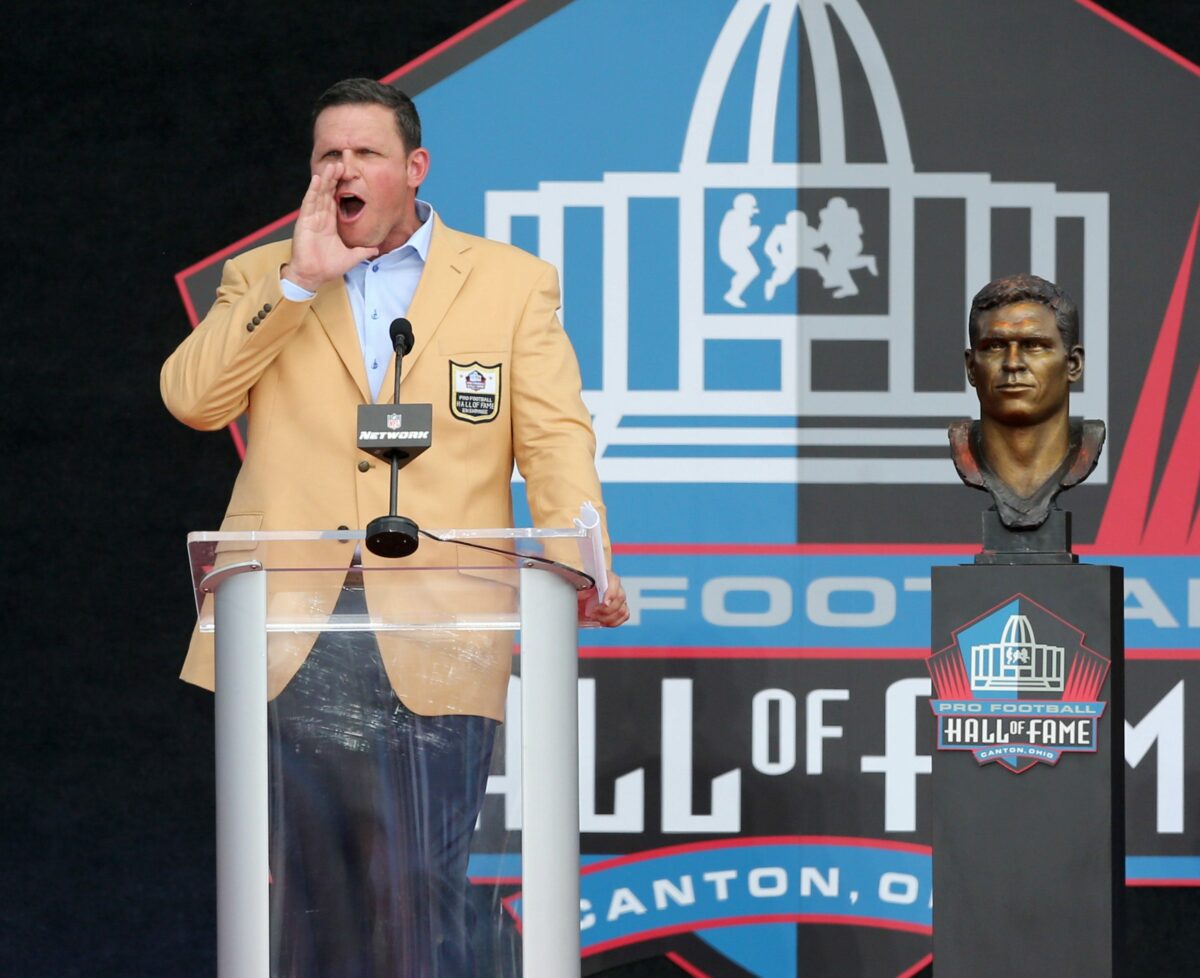 Former Jags LT Tony Boselli officially inducted into Pro Football Hall of Fame