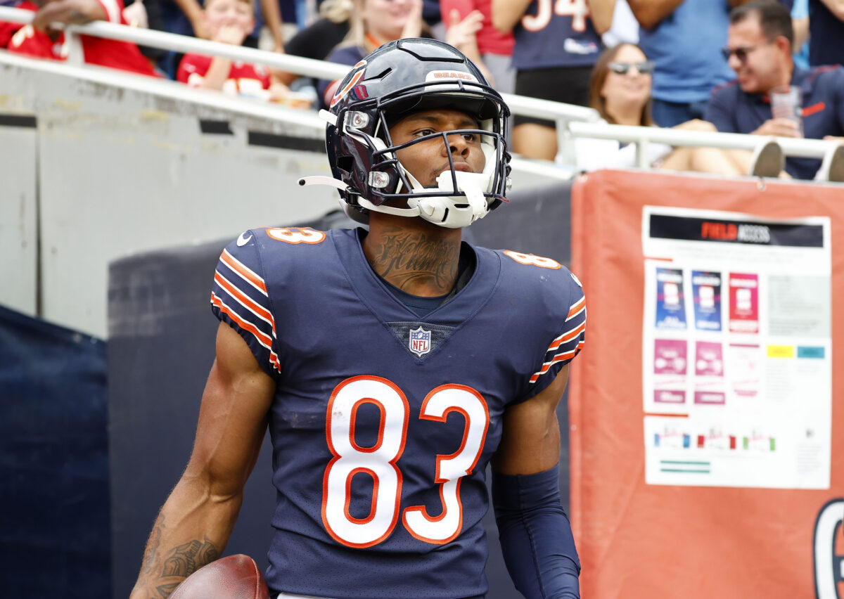 Dazz Newsome haș standout catch in Bears practice