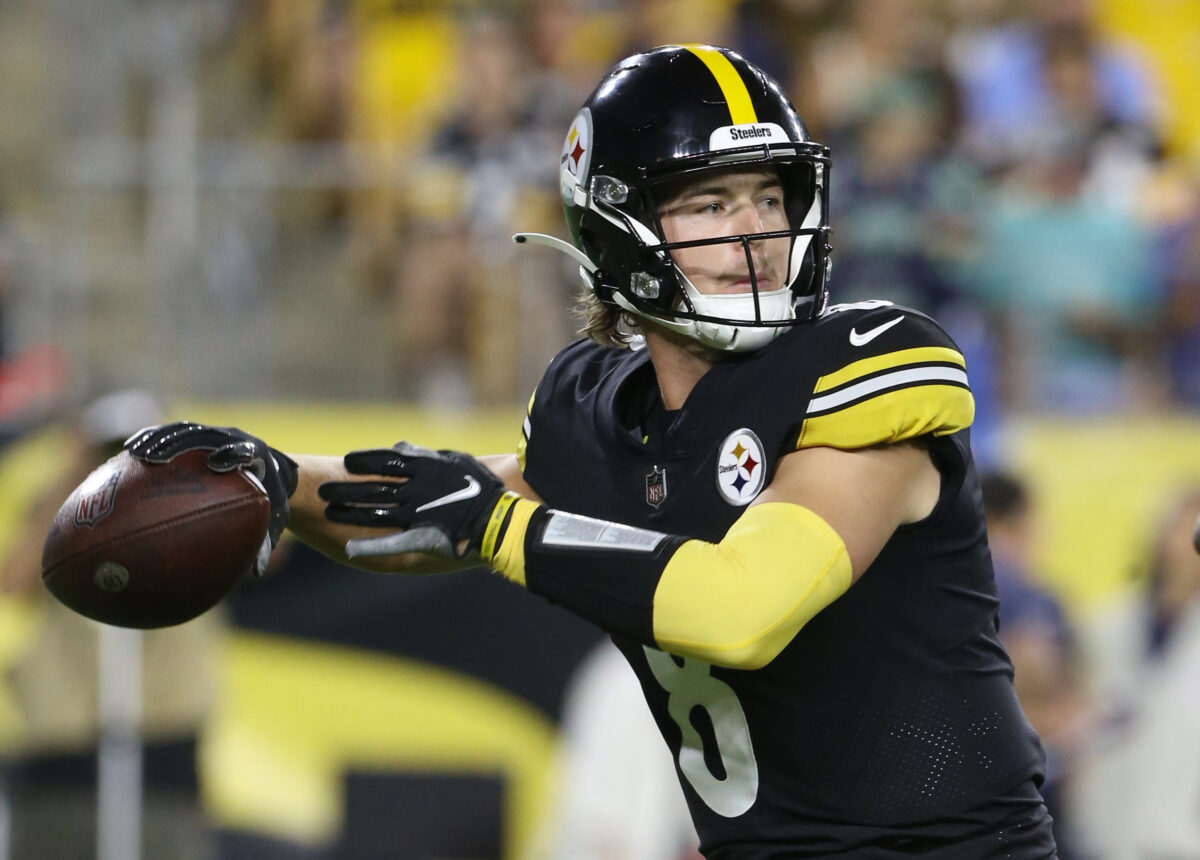 Ben Roethlisberger offers up praise to young Steelers quarterbacks