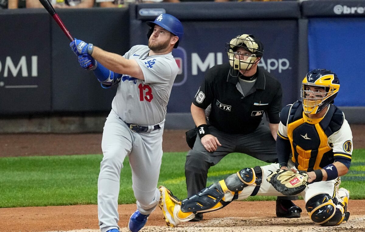 Los Angeles Dodgers at Milwaukee Brewers odds, picks and predictions