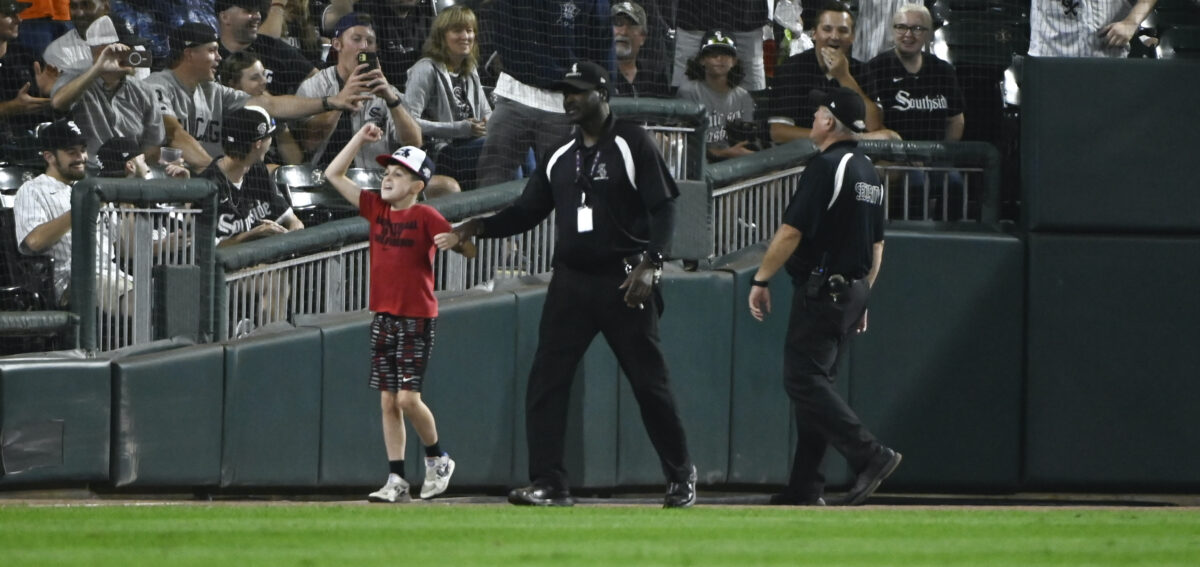An 11-year-old White Sox fan ran on the field and, no, security did not tackle him