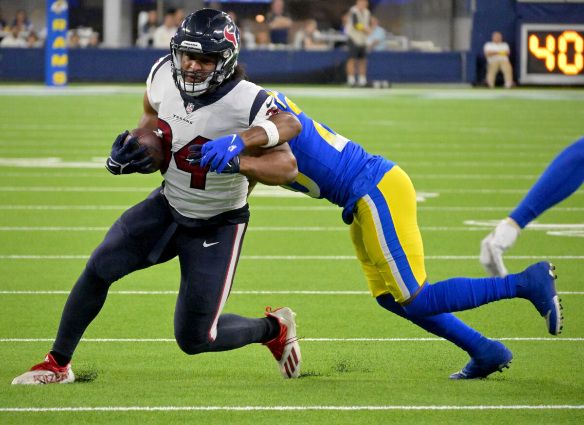 Texans staking fullback role on Troy Hairston