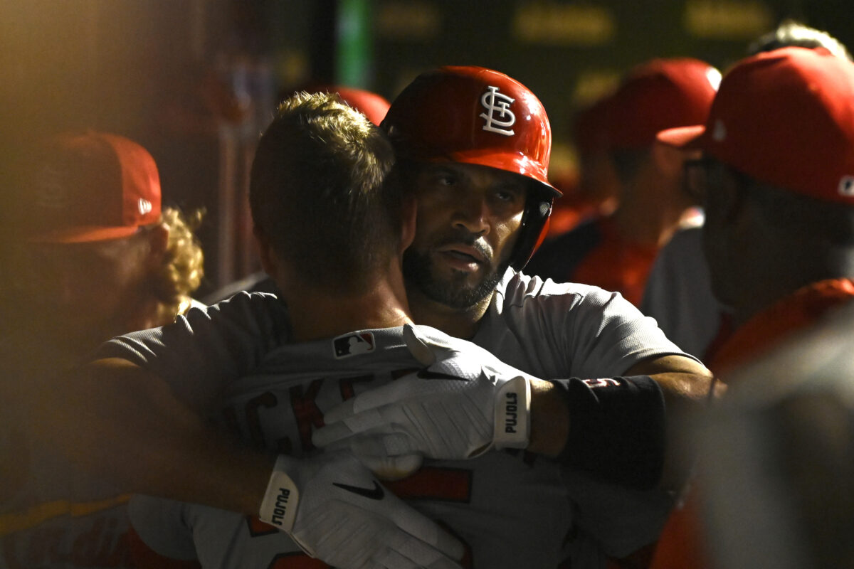 St. Louis Cardinals at Chicago Cubs Game 2 odds, picks and predictions