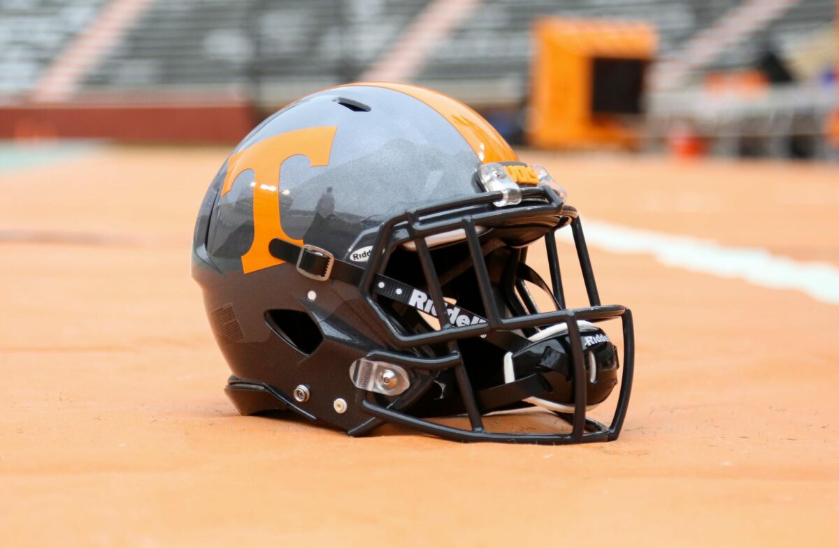 Every player on Vols’ 2022 roster who wore Smokey Grey in 2017