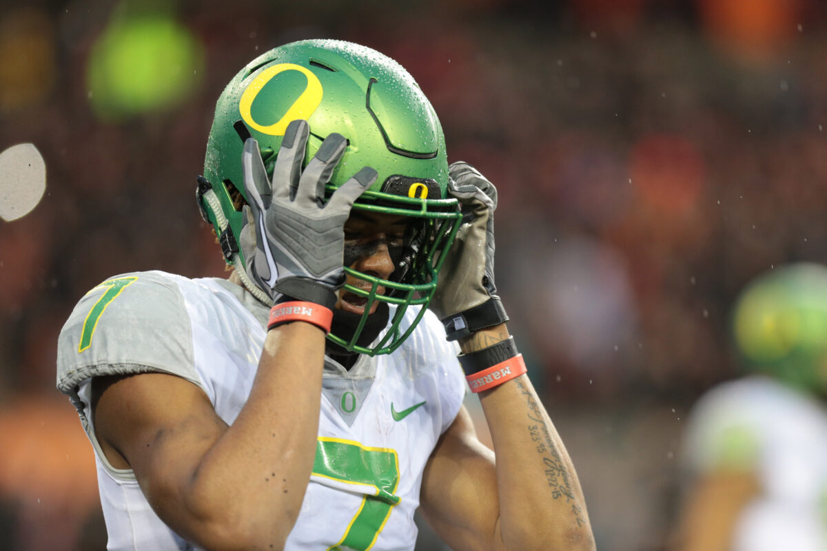 Report: Oregon, Big Ten holding preliminary discussions to determine if Ducks are ‘compatible’ in league