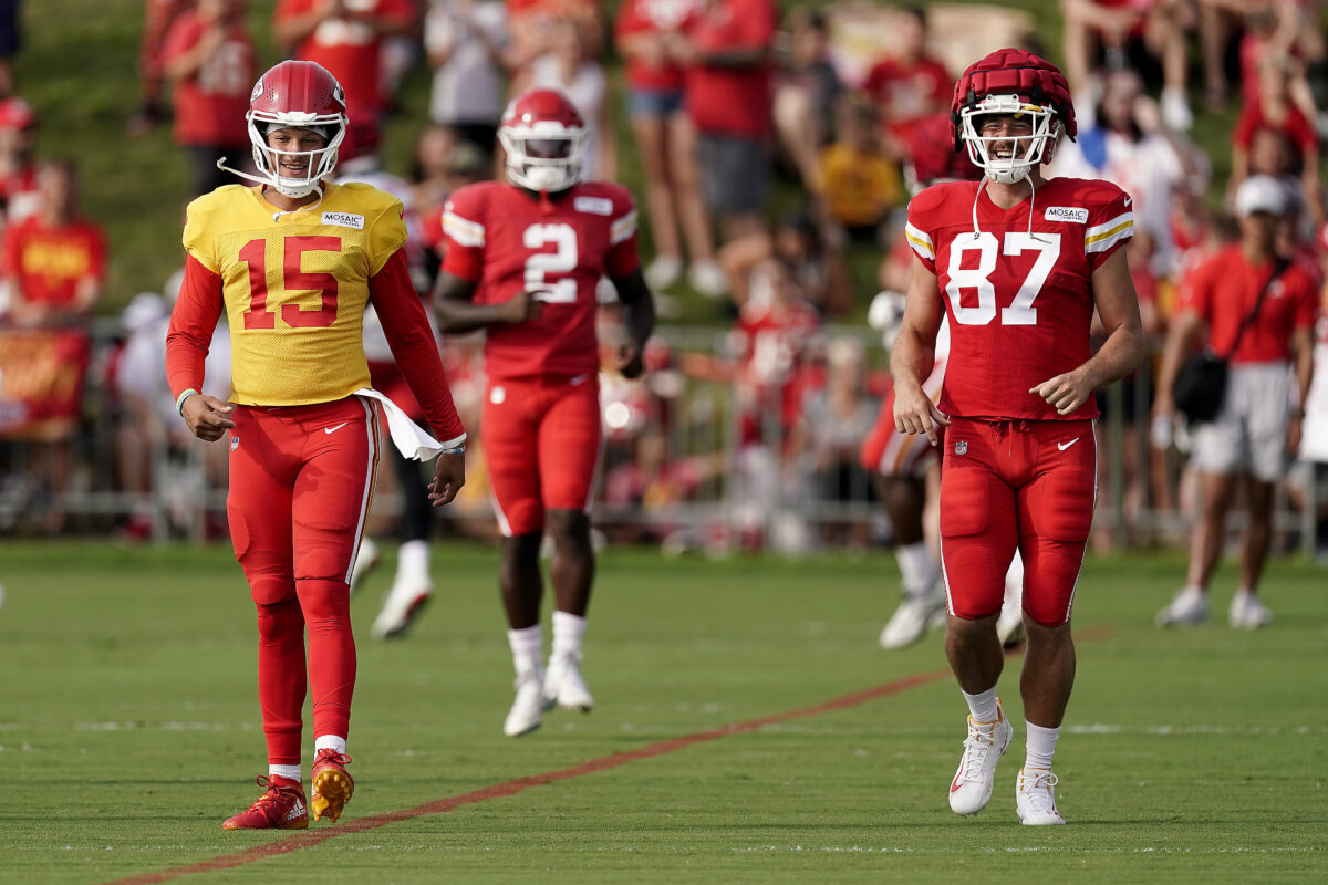 WATCH: Chiefs TE Travis Kelce mic’d up at training camp