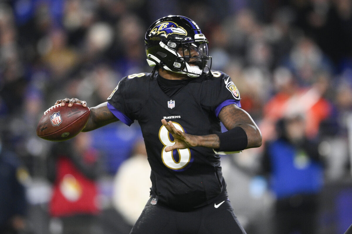 Lamar Jackson sets deadline for contract talks with Ravens