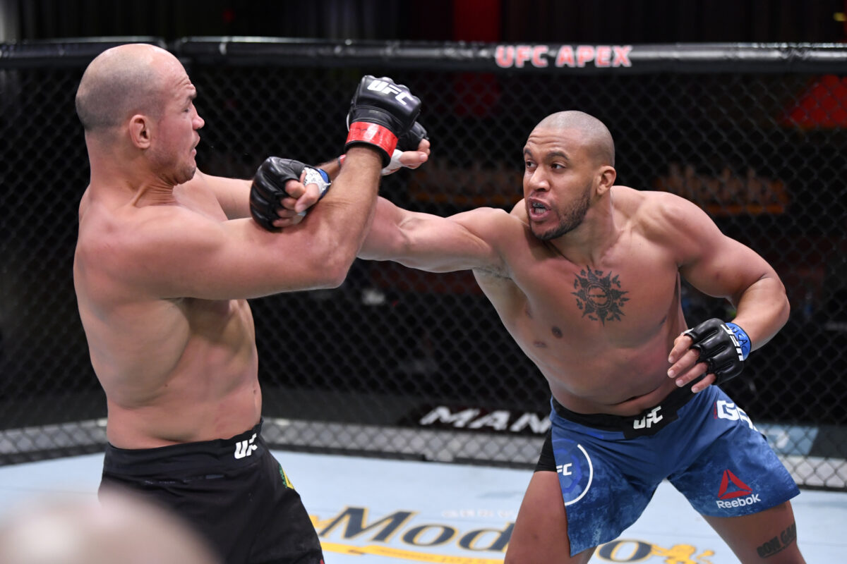 UFC Fight Night 209 free fight: Ciryl Gane crushes former champ Junior Dos Santos with elbow