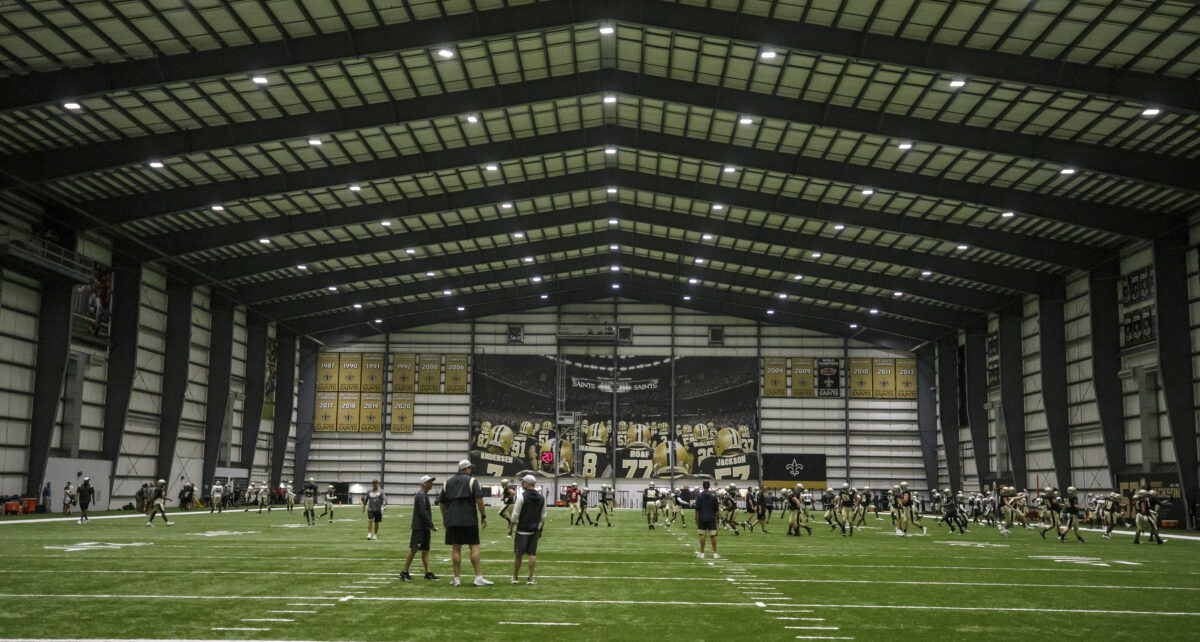 WATCH: Saints test out new black helmets during practice